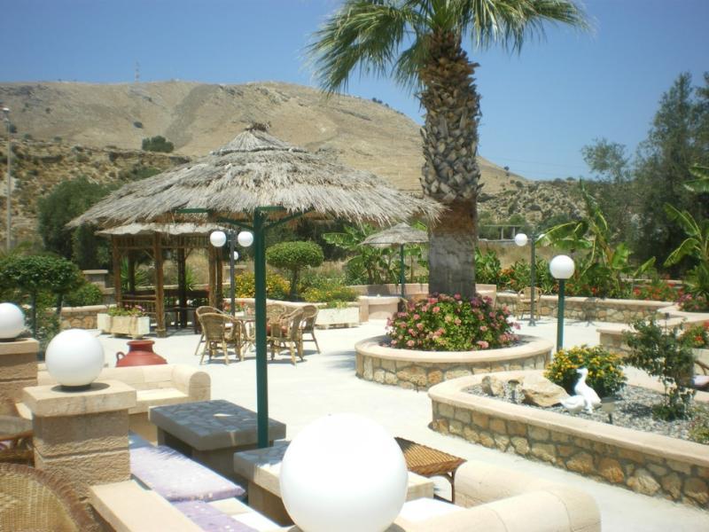 Olive Garden Hotel Lardos Exterior foto